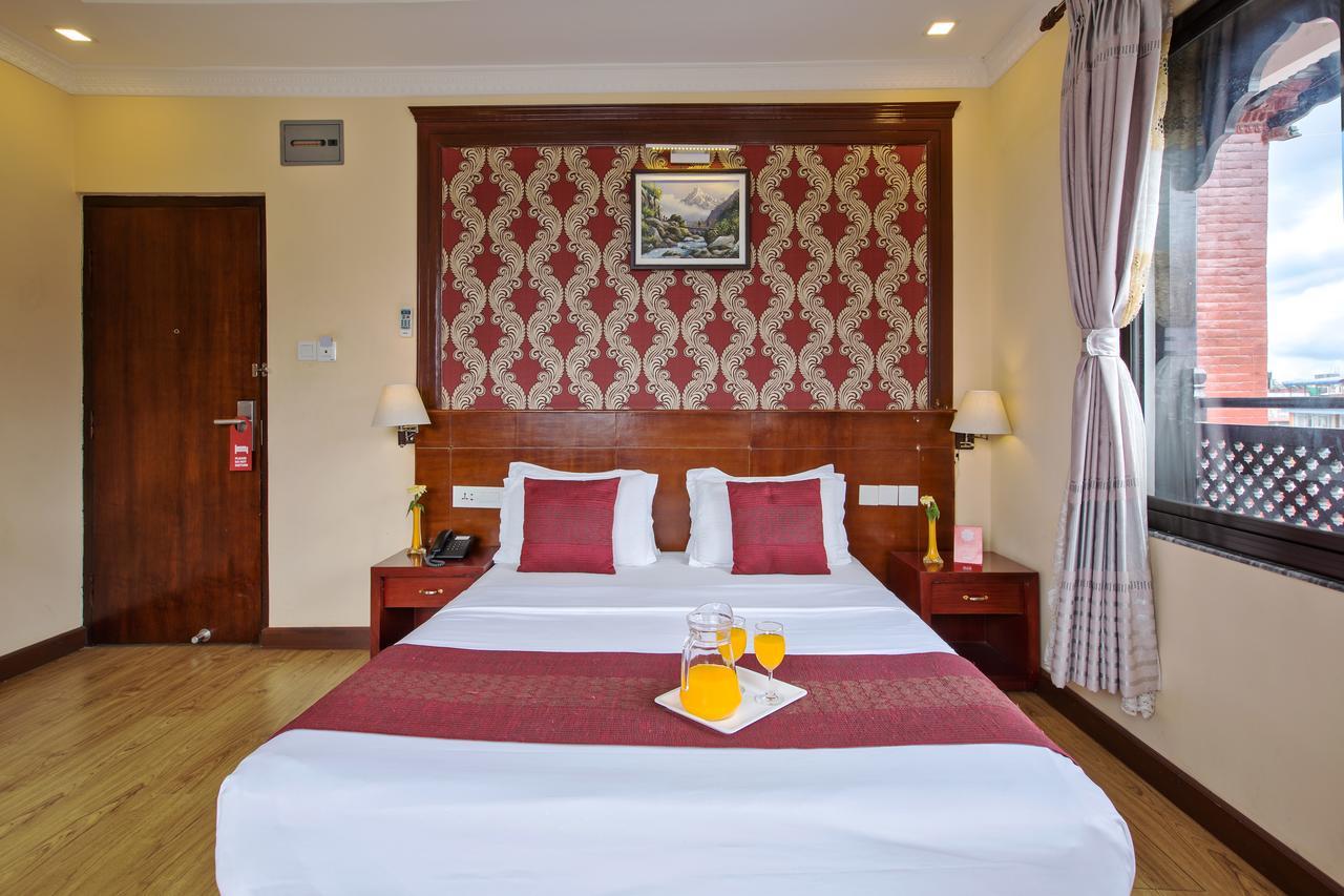 Hotel Pokhara Goodwill Екстер'єр фото