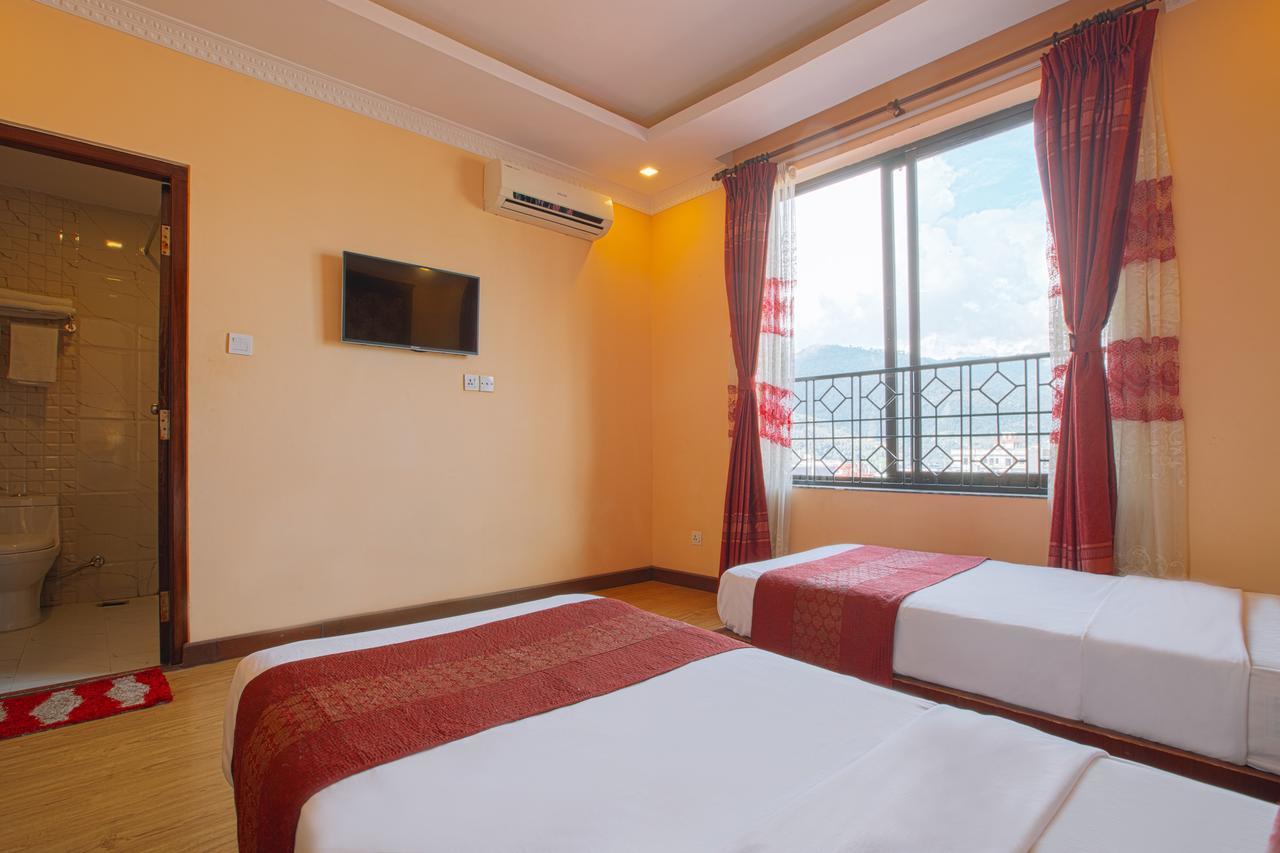 Hotel Pokhara Goodwill Екстер'єр фото