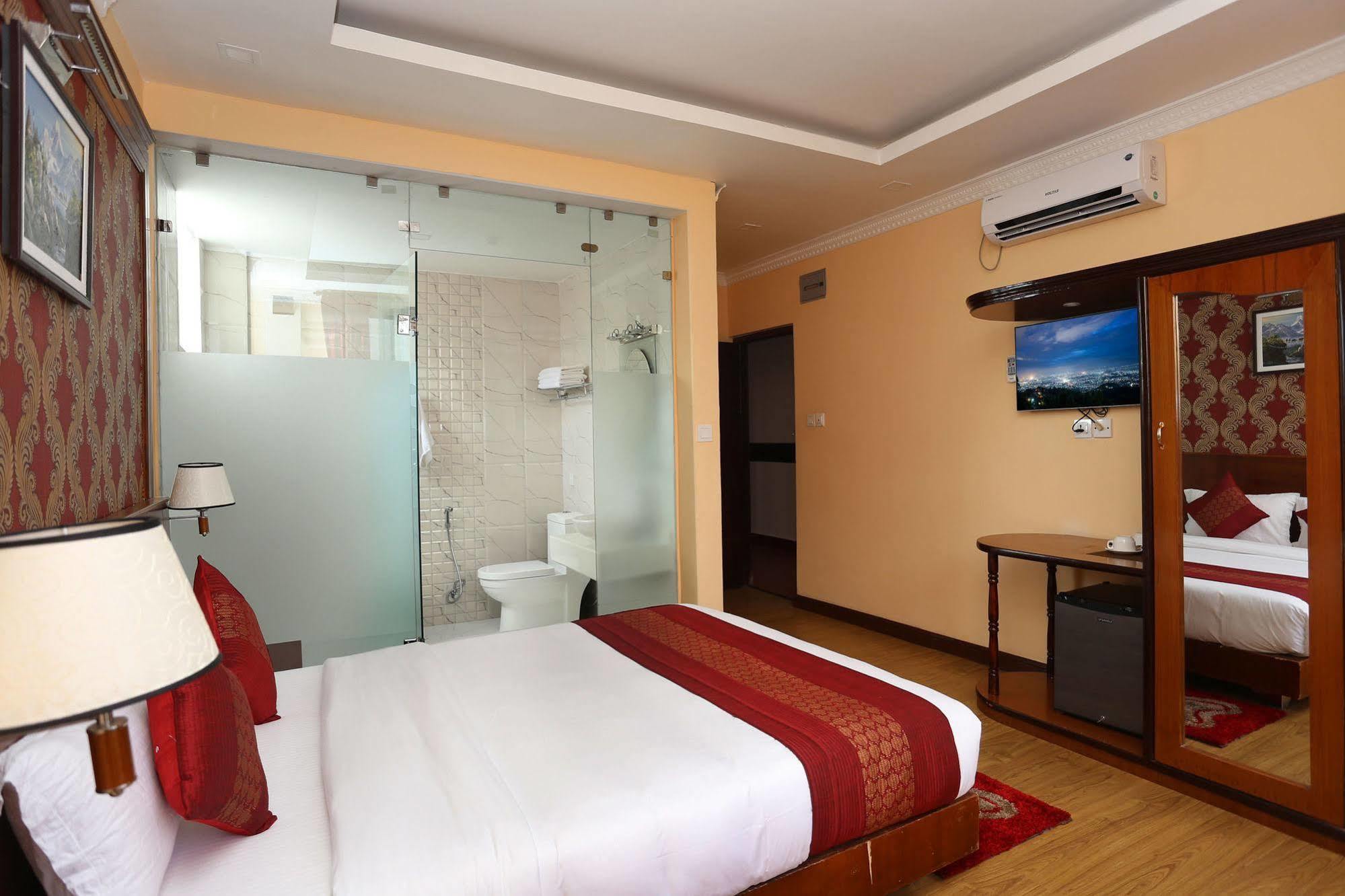 Hotel Pokhara Goodwill Екстер'єр фото